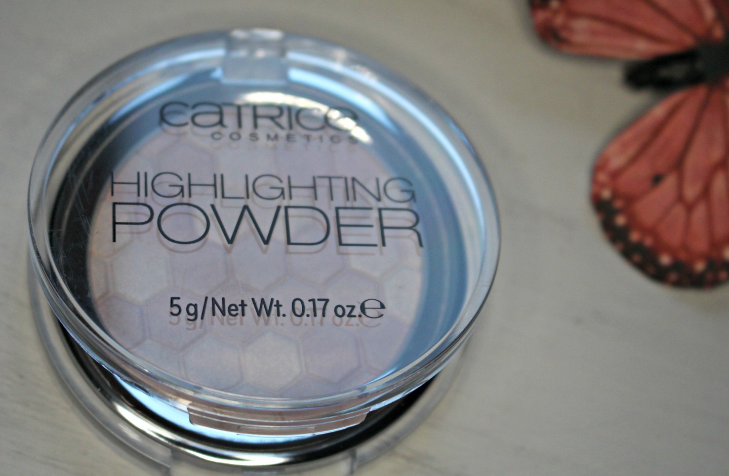 Catrice_Highlighting Powder